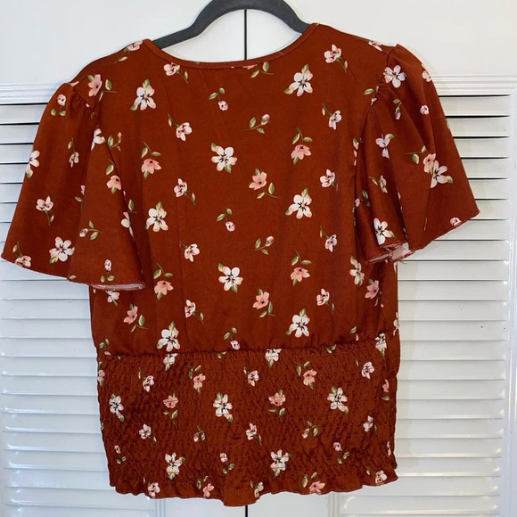 Lark & Grey floral blouse - Picture 7 of 7